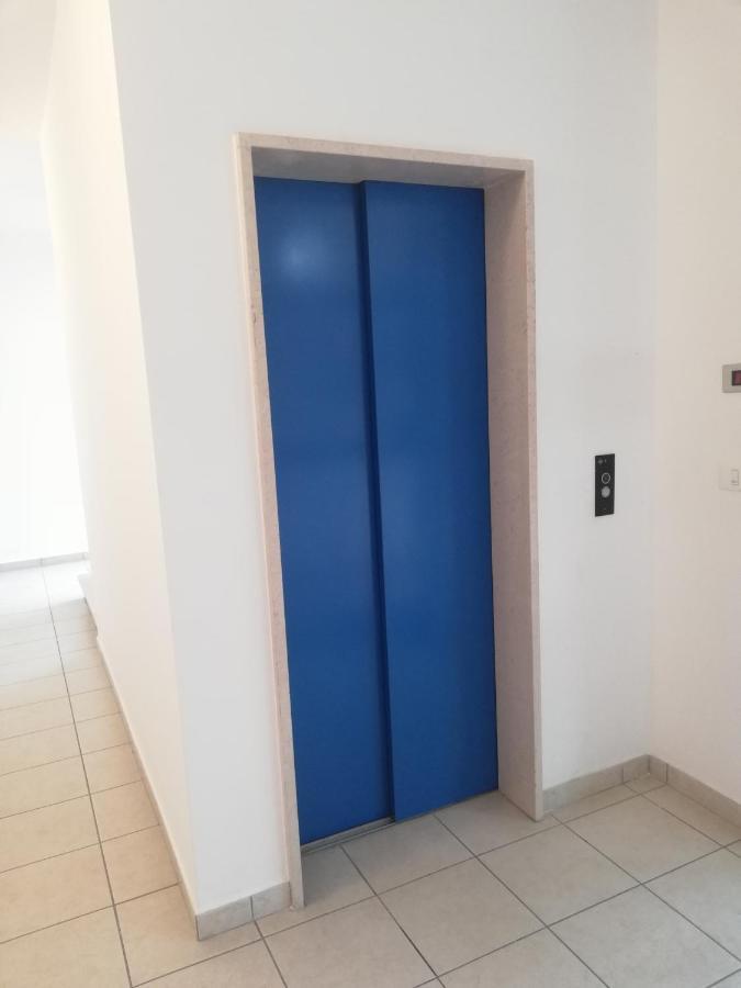 Apartamento Marconi House Alba Adriatica Exterior foto